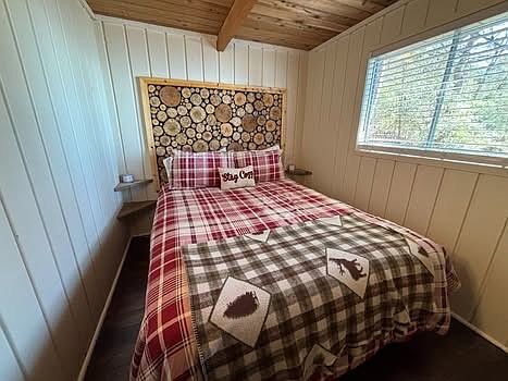 5th image of 49 Doris Ln