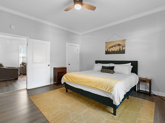 3rd image of 323 Tremont Ave