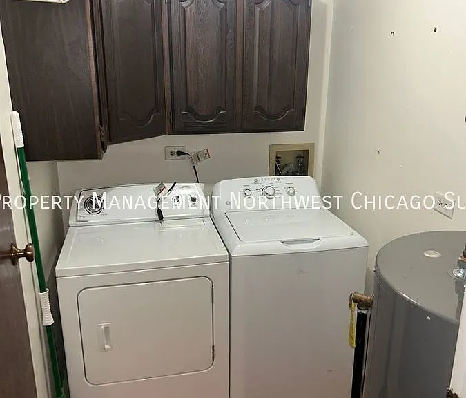 1228 Knottingham Ct #2B — Photo 30
