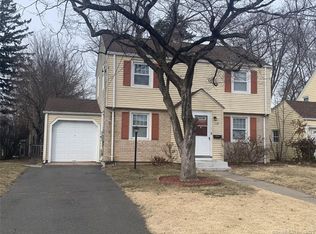 110 Layton St, West Hartford, CT 06110