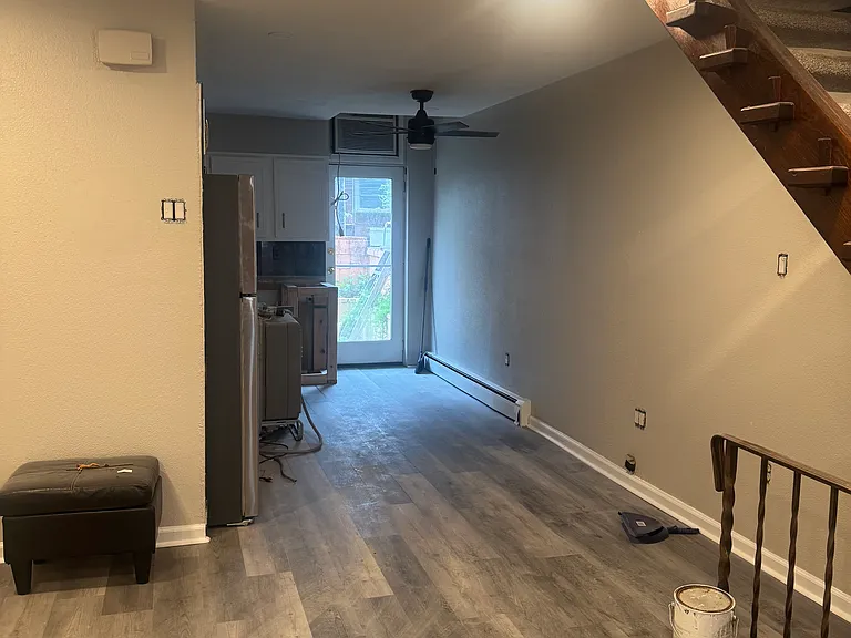 2605 S Bancroft St — Photo 2