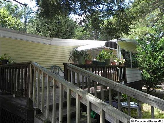 2nd image of 7 Warbler Ct