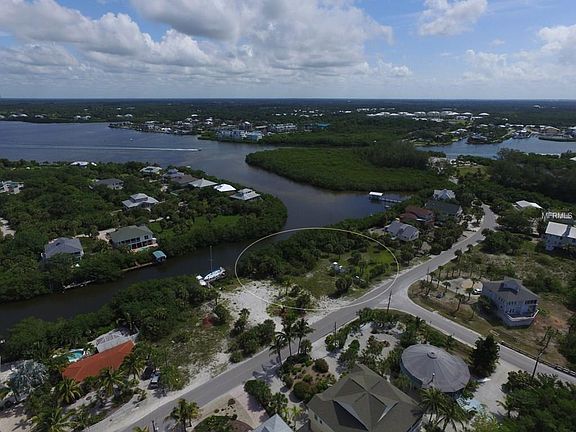 2nd image of 60 N Gulf Blvd