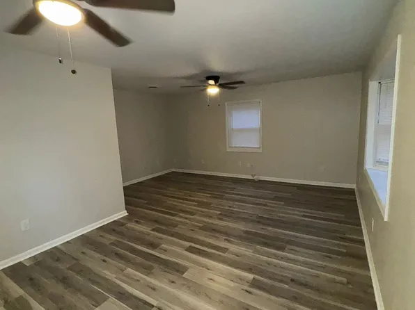 238 Harvey Ct, Cincinnati, OH 45217