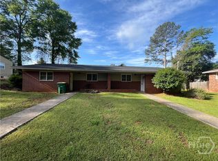 129 Pineview Dr, Athens, GA 30606
