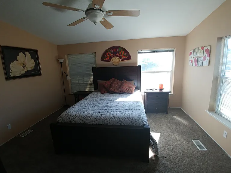 501 Tanglewood Dr — Photo 2