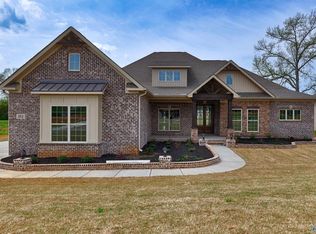 212 Idle Creek Dr, Huntsville, AL 35811