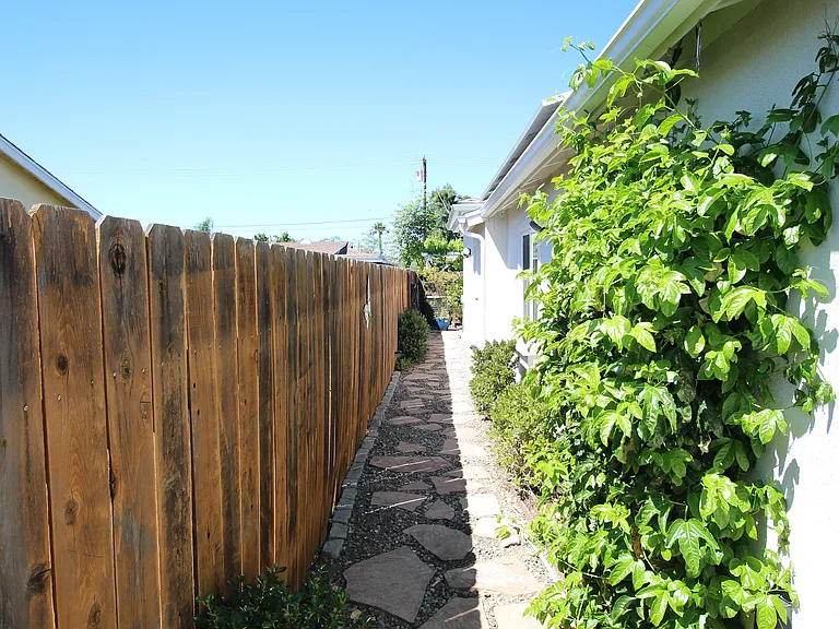 278 Gull Pl — Photo 6