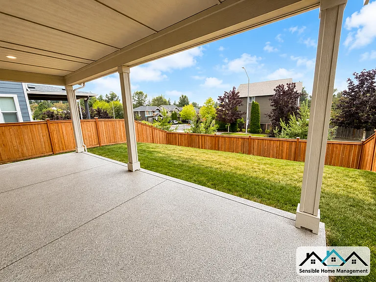 10616 SE 272nd Pl — Photo 6