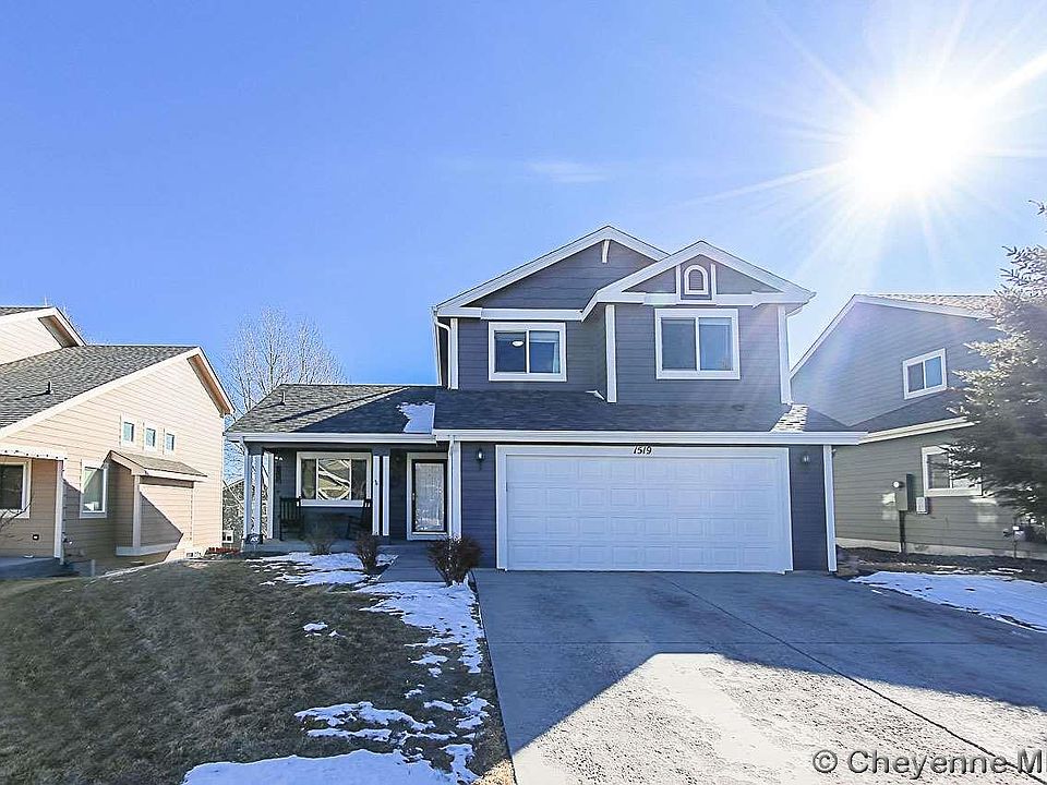 1st image of 1519 Sunny Hill Dr