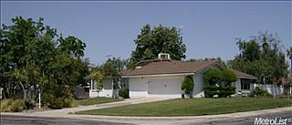 1st image of 7025 Walnut Woods Dr