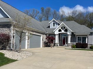 18235 Baldwin Dr, South Bend, IN 46637