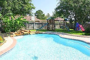3rd image of 20602 Shadow Mill Ct