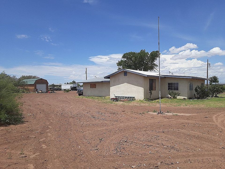 1st image of 665 Highland Dr NW