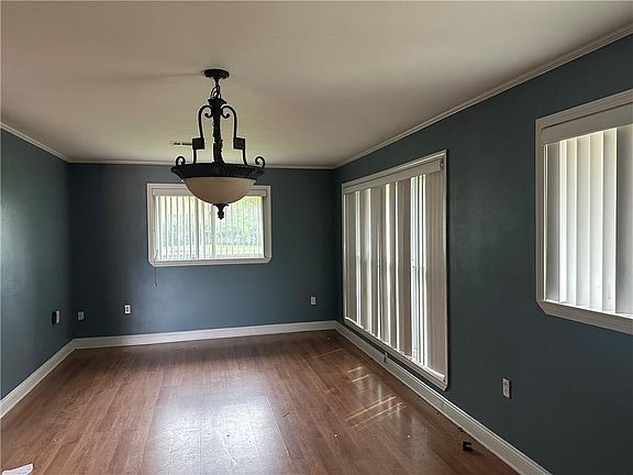 2nd image of 4701 Odin St