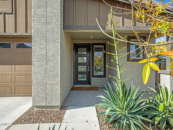 2nd image of 1034 S SUNSET Drive
