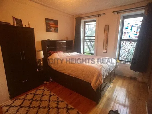 Rented by City Heights Realty | media 10