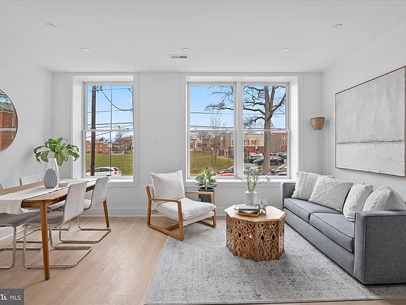 4th image of 232 Hamilton St NW APT 3