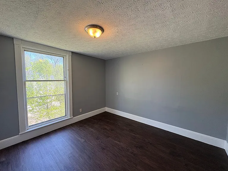 532 Crosby St — Photo 10