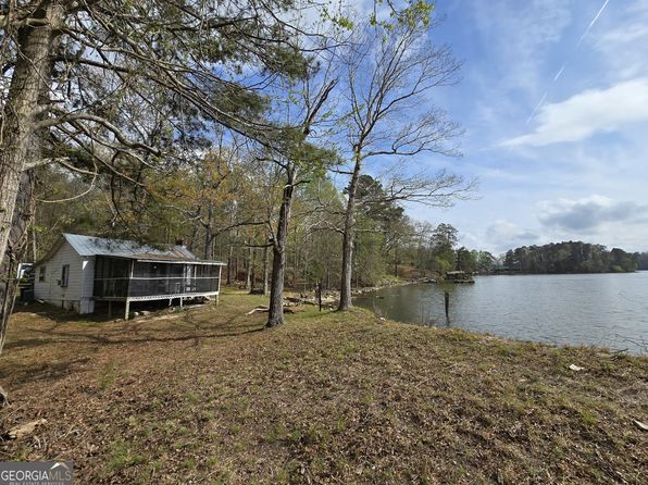1720 Campbell Rd, Covington, GA 30014