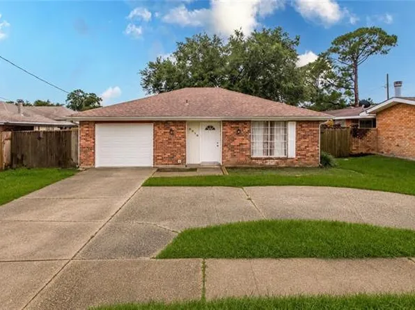 8916 W Metairie Ave, Metairie, LA 70003