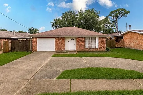 8916 W Metairie Ave Photo 1