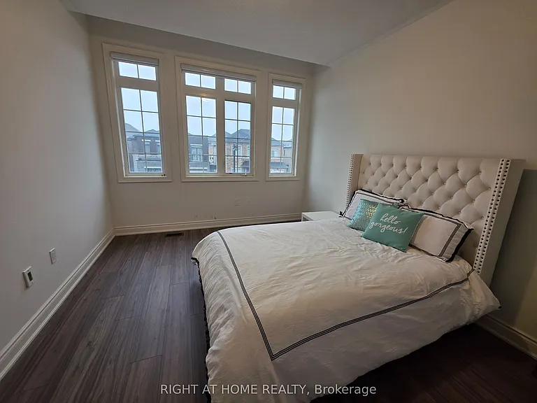 118 Great Falls Blvd — Photo 9