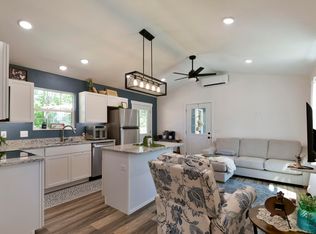 355 Bear Ln, Hollister, MO 65672