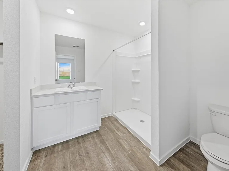 40810 Hawthorne Glades St — Photo 17