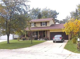 1315 Edgewood Dr, Bucyrus, OH 44820
