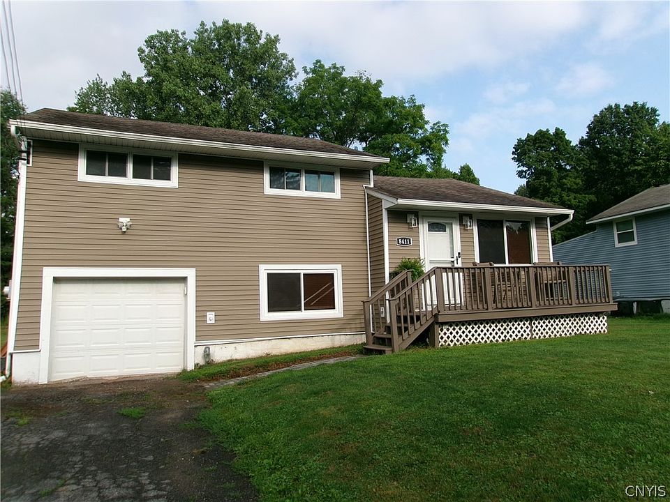 1st image of 8411 Dawn Dr