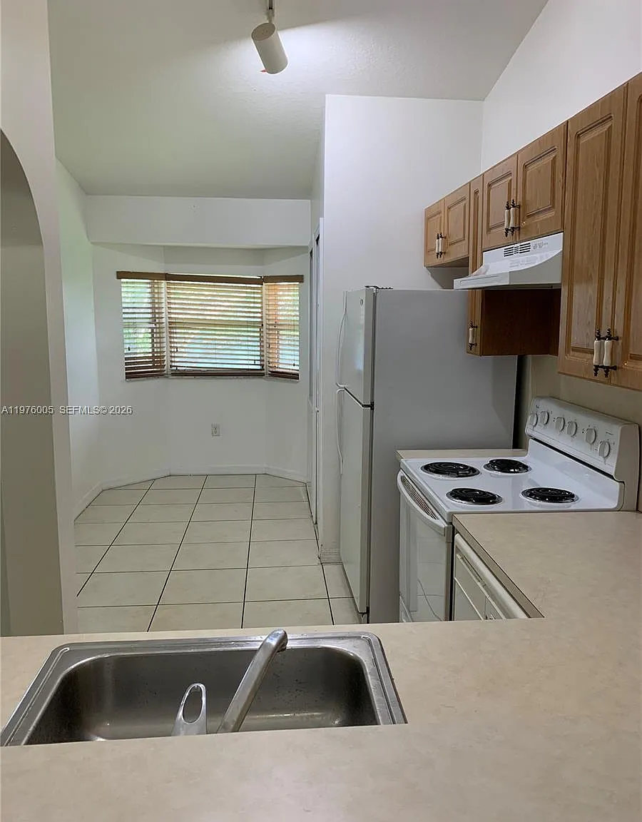 Venetia Gardens South Con — Photo 2