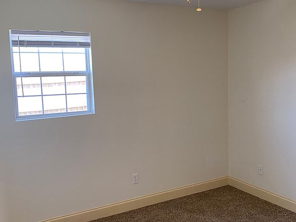 5th image of 5002 Shannon Ln