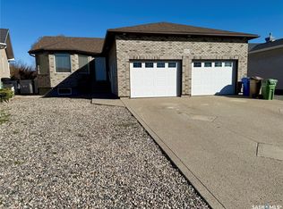 3512 Bishop Crescent E, Regina, SK S4Z 1A6