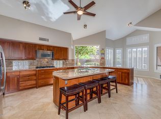 315 E Hiddenview Dr, Phoenix, AZ 85048