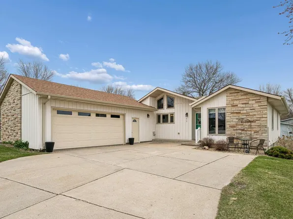 604 West First Street, Monona, IA 52159