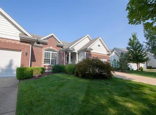 387 Shetland Valley Ct, Chesterfield, MO 63005