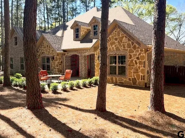 8550 Toler Point, Larue, TX 75770