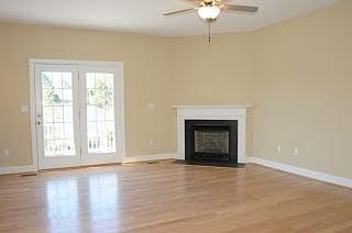 3rd image of 1127 Helmsdale Dr Lot 6