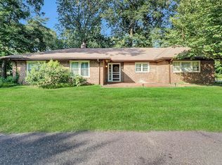 27 Litle Ave, Delran, NJ 08075