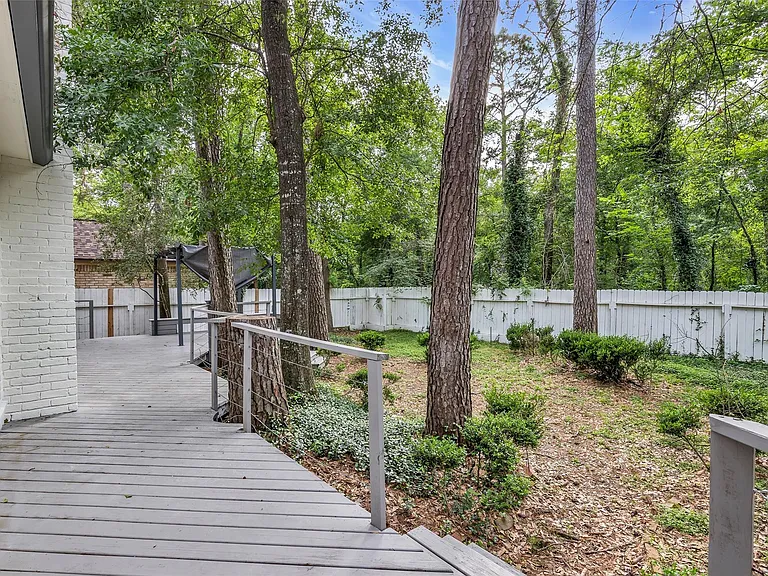 41 Hickory Oak Dr — Photo 33