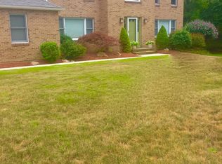 364 Mountain St, Sharon, MA 02067
