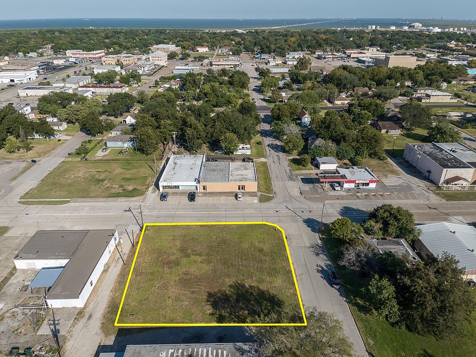 1st image of 705 9th St N Lot 12-16