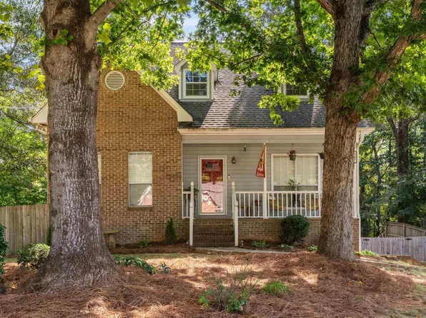 547 Fultonbrook Dr, Fultondale, AL 35068