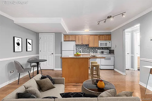 1243 Vine St Photo 1