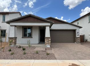 43386 N Wollemi St, San Tan Valley, AZ 85140