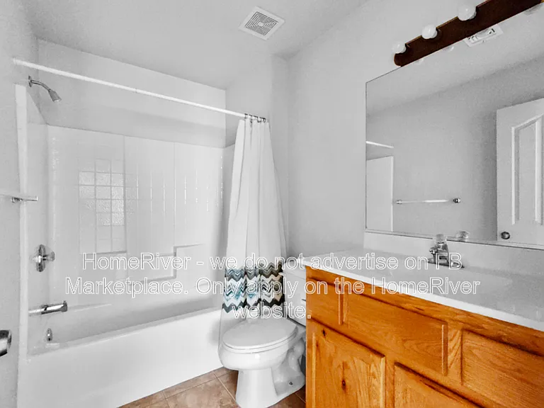 2806 Palisades Dr #101 — Photo 15