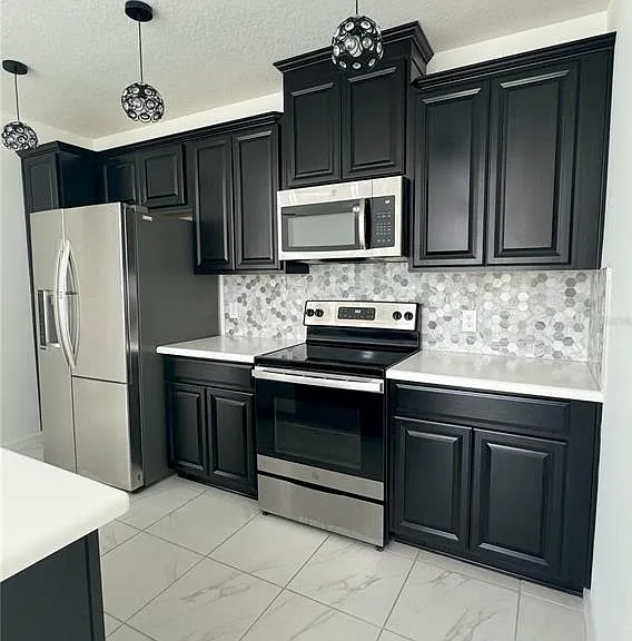 3370 Beaute Dr — Photo 4