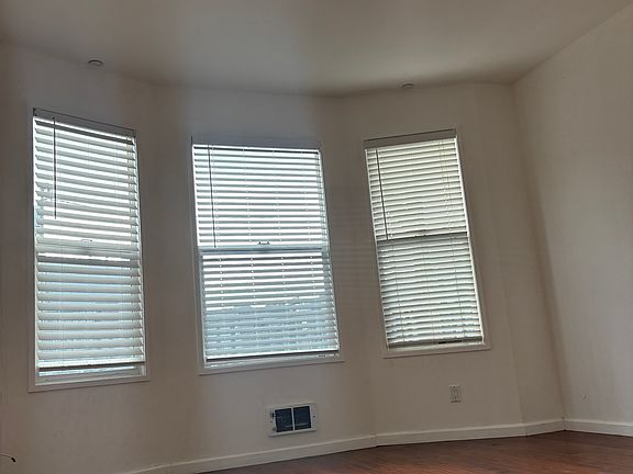 1st bedroom