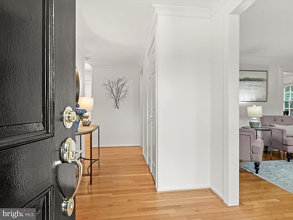 4th image of 3303 Crest Haven Ct